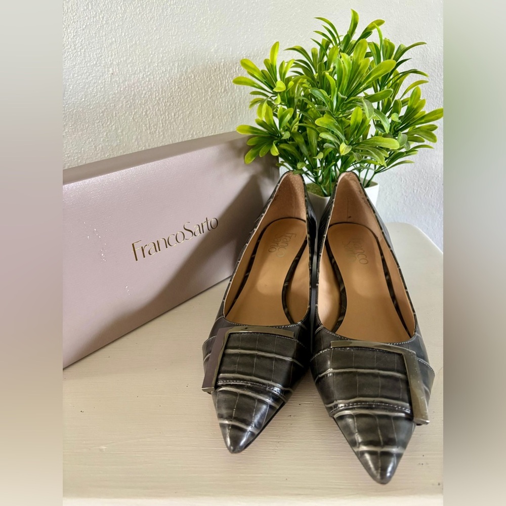 FRANCO SARTO Grey Croc Pu. Women's Shoes
